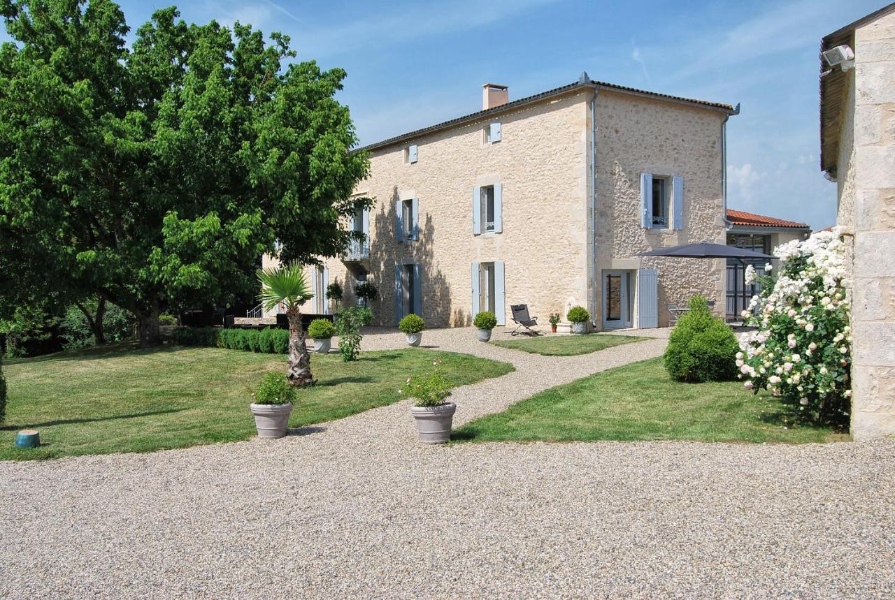 Domaine La Bastide Acomodação com café da manhã Cleyrac Exterior foto