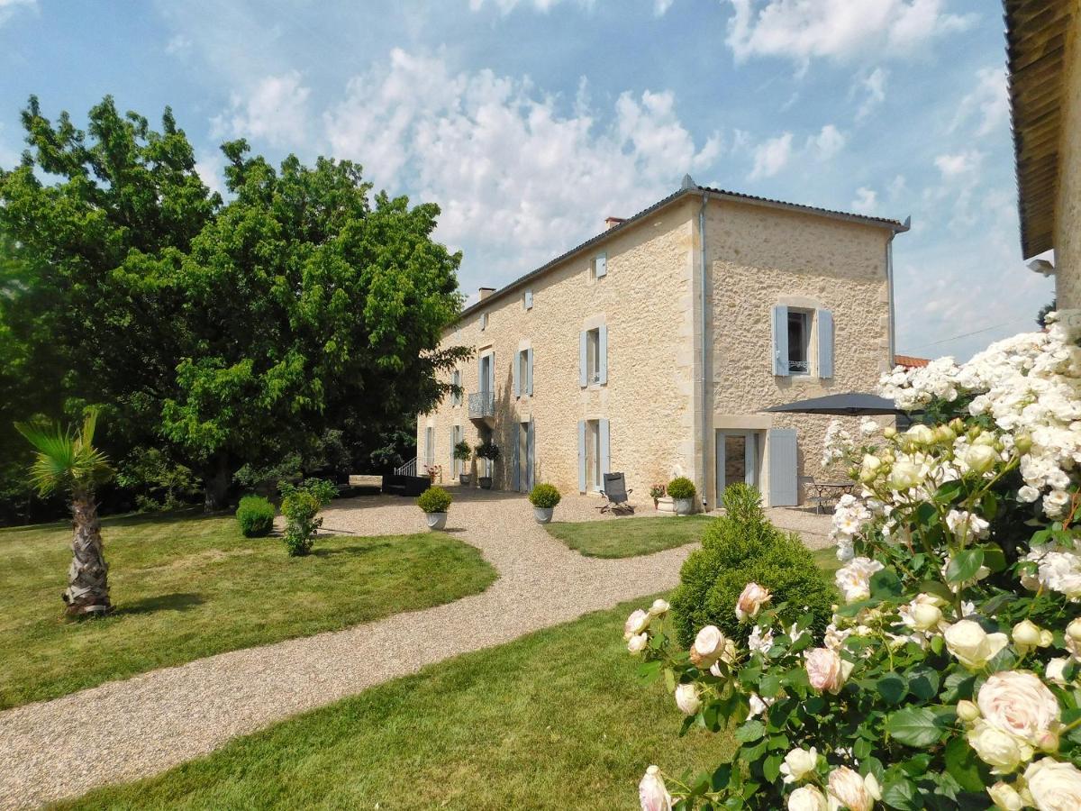 Domaine La Bastide Acomodação com café da manhã Cleyrac Exterior foto
