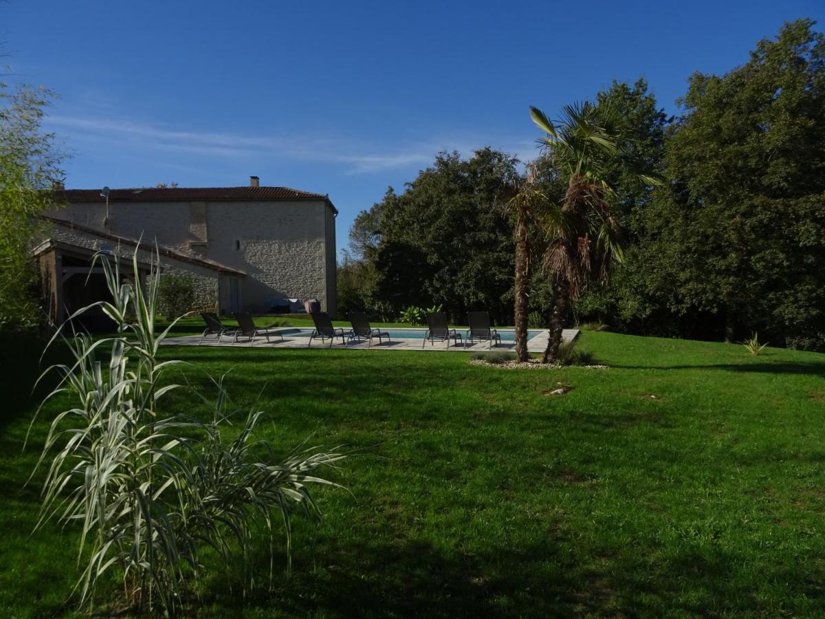 Domaine La Bastide Acomodação com café da manhã Cleyrac Exterior foto